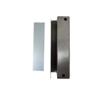 Montaje para Chapa de Pistón en marco de Vidrio