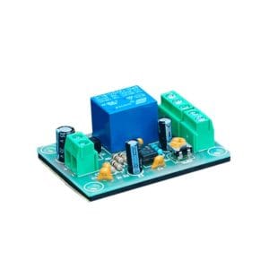 Timer ajustable 1 a 30 segundos / Salidas NC y NO / Voltaje 12 VDC